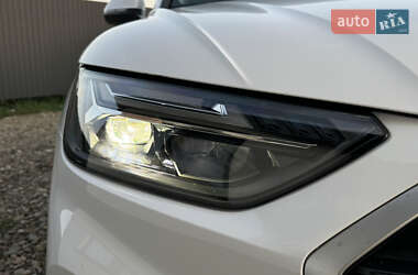 Внедорожник / Кроссовер Audi Q5 2021 в 