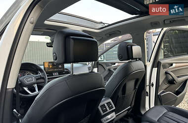 Внедорожник / Кроссовер Audi Q5 2021 в 