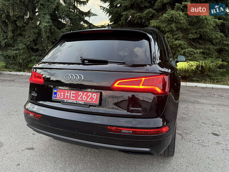 Позашляховик / Кросовер Audi Q5 2019 в Києві