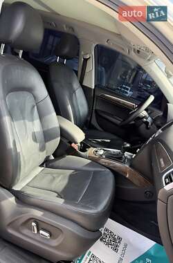 Внедорожник / Кроссовер Audi Q5 2012 в 