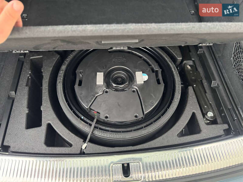 Внедорожник / Кроссовер Audi Q5 2018 в Киеве