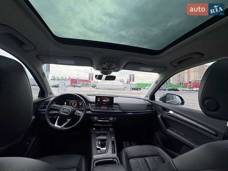 Внедорожник / Кроссовер Audi Q5 2018 в Киеве