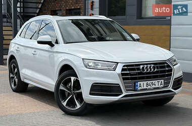 Внедорожник / Кроссовер Audi Q5 2020 в 