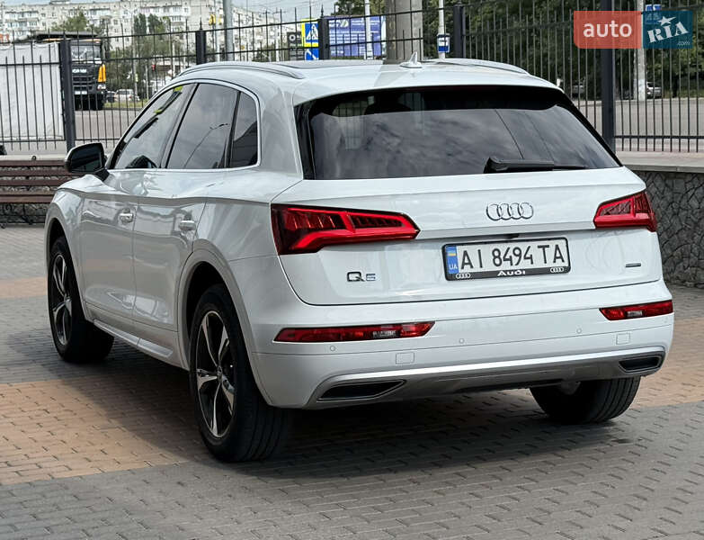 Внедорожник / Кроссовер Audi Q5 2020 в Белой Церкви