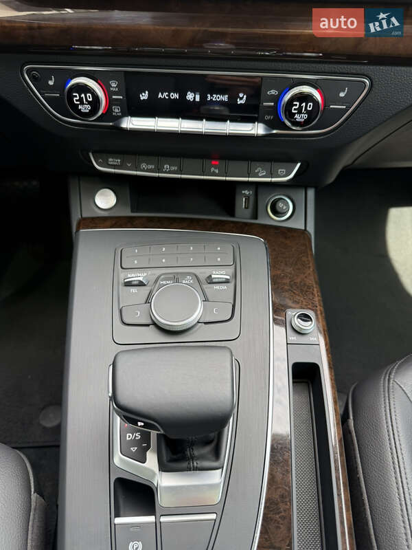 Внедорожник / Кроссовер Audi Q5 2020 в Белой Церкви