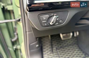 Внедорожник / Кроссовер Audi Q5 2021 в 