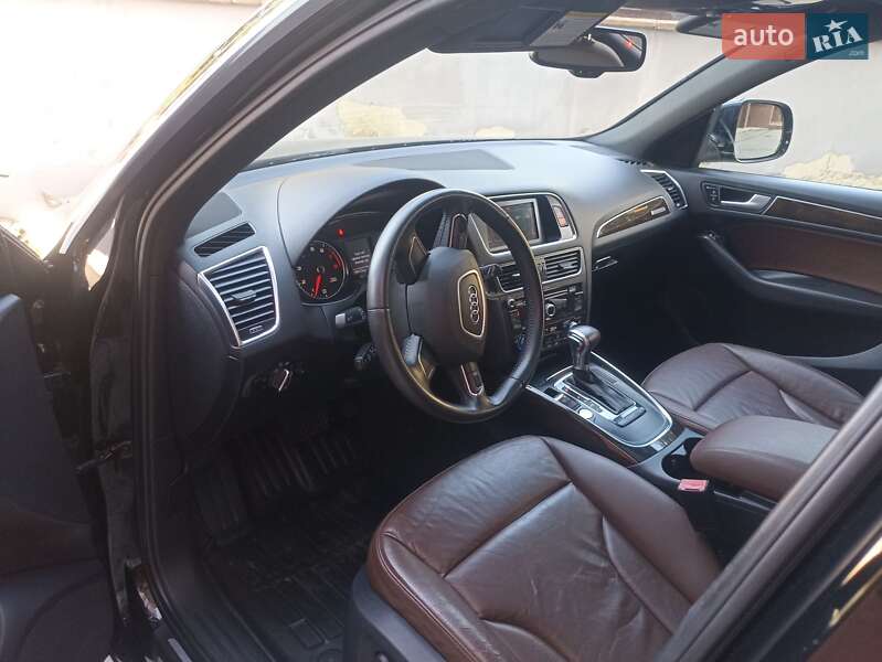 Позашляховик / Кросовер Audi Q5 2014 в Стрию