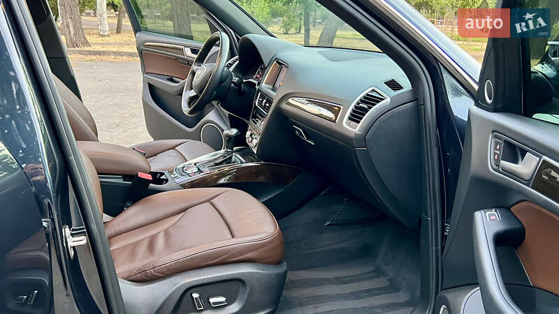 Позашляховик / Кросовер Audi Q5 2014 в Кривому Розі