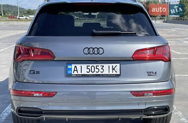 Внедорожник / Кроссовер Audi Q5 2017 в 