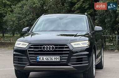 Внедорожник / Кроссовер Audi Q5 2018 в 