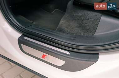 Внедорожник / Кроссовер Audi Q5 2011 в 