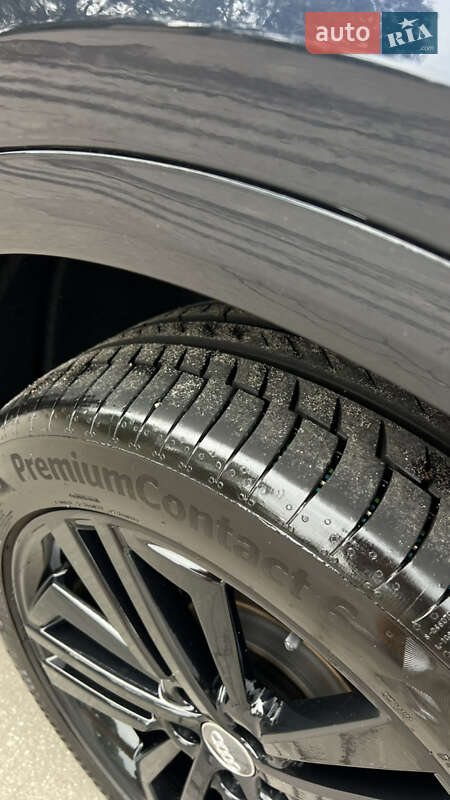 Внедорожник / Кроссовер Audi Q5 2018 в Горишних Плавнях