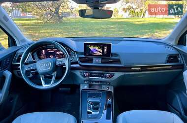 Внедорожник / Кроссовер Audi Q5 2019 в 