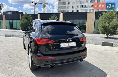 Позашляховик / Кросовер Audi Q5 2012 в 