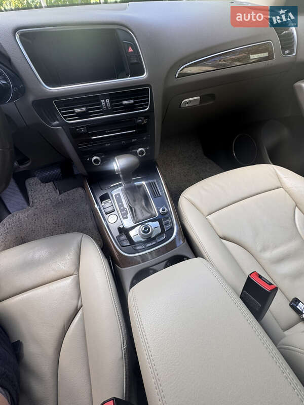 Внедорожник / Кроссовер Audi Q5 2016 в Львове
