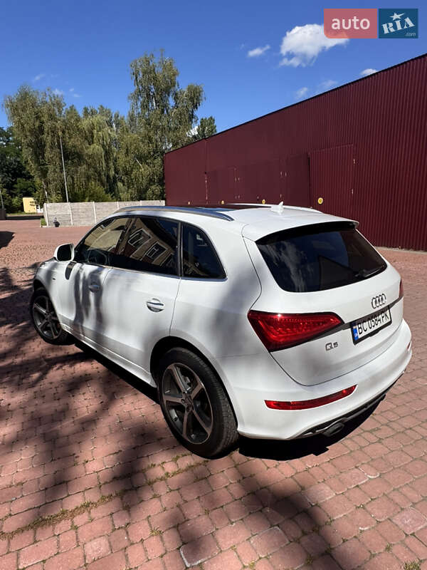 Внедорожник / Кроссовер Audi Q5 2016 в Львове