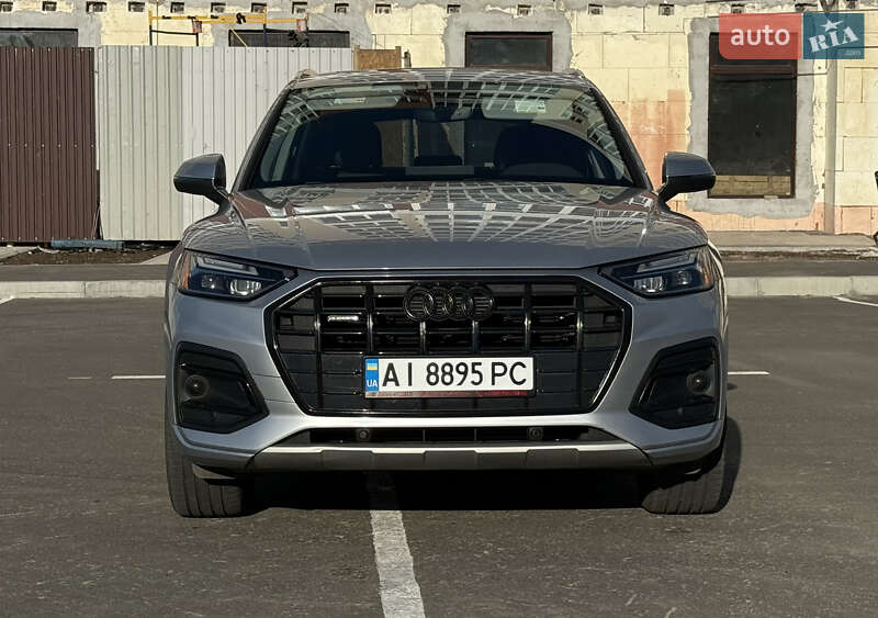 Внедорожник / Кроссовер Audi Q5 2021 в Умани