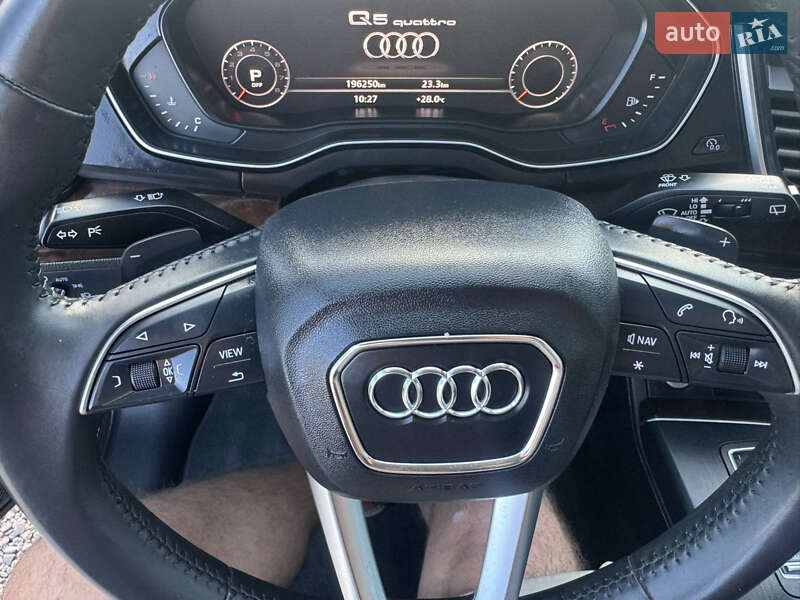 Внедорожник / Кроссовер Audi Q5 2018 в Луцке