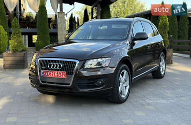 Внедорожник / Кроссовер Audi Q5 2012 в 