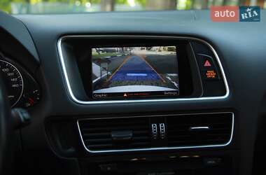 Внедорожник / Кроссовер Audi Q5 2016 в 