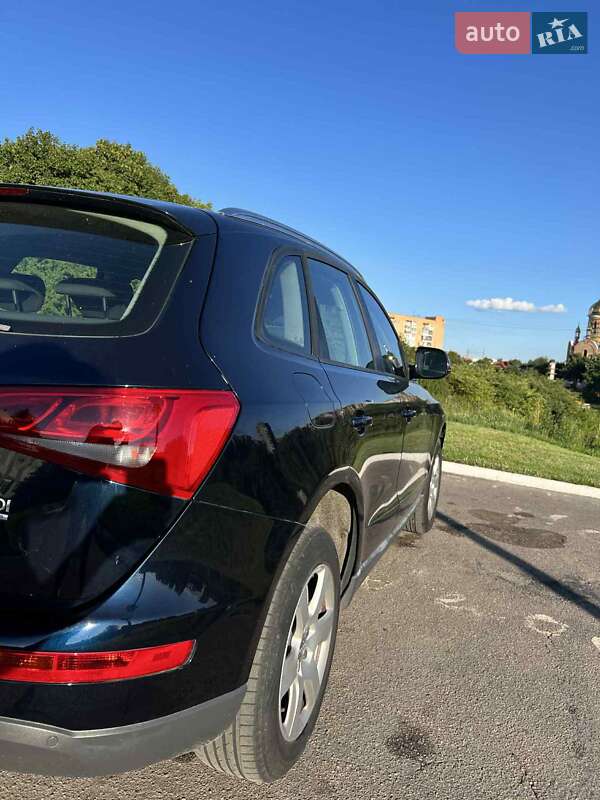 Внедорожник / Кроссовер Audi Q5 2010 в Ровно фото 5 Внедорожник / Кроссовер Audi Q5 2010 в Ровно