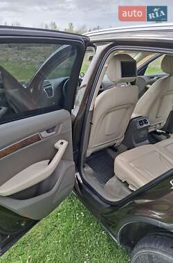 Внедорожник / Кроссовер Audi Q5 2011 в 