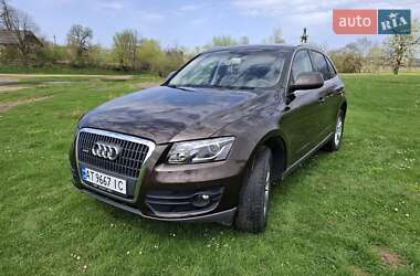 Внедорожник / Кроссовер Audi Q5 2011 в 