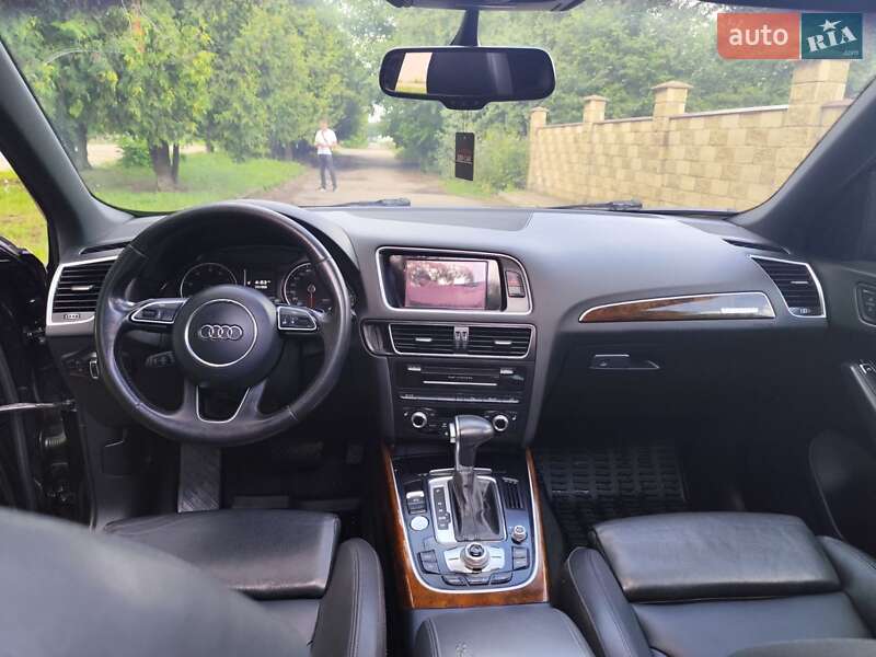 Внедорожник / Кроссовер Audi Q5 2015 в Луцке