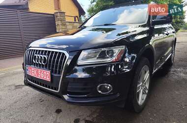 Позашляховик / Кросовер Audi Q5 2015 в Луцьку