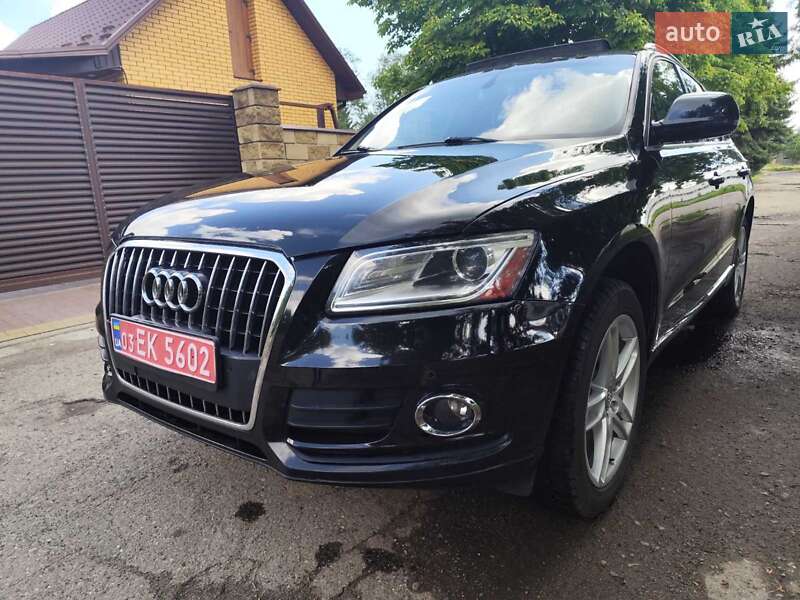 Внедорожник / Кроссовер Audi Q5 2015 в 