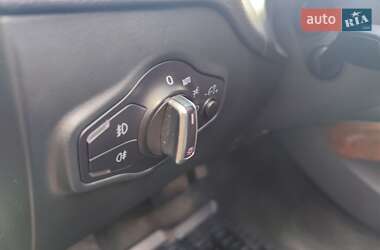Внедорожник / Кроссовер Audi Q5 2015 в 