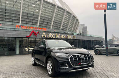 Позашляховик / Кросовер Audi Q5 2021 в Києві