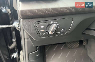 Внедорожник / Кроссовер Audi Q5 2021 в 