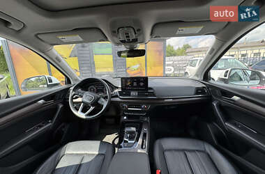 Внедорожник / Кроссовер Audi Q5 2020 в 