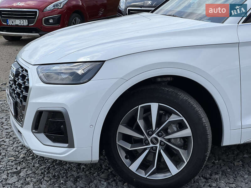 Позашляховик / Кросовер Audi Q5 2020 в Стрию