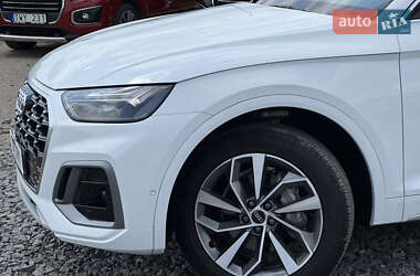 Внедорожник / Кроссовер Audi Q5 2020 в 