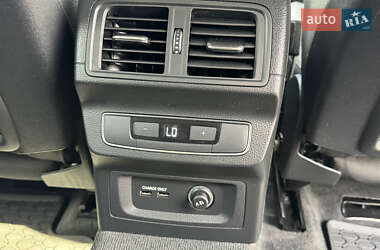 Внедорожник / Кроссовер Audi Q5 2020 в 