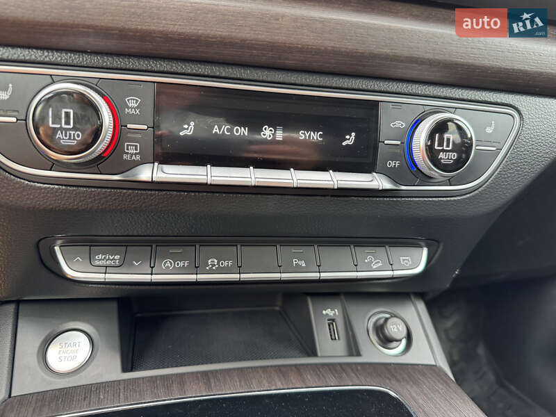 Позашляховик / Кросовер Audi Q5 2020 в Стрию