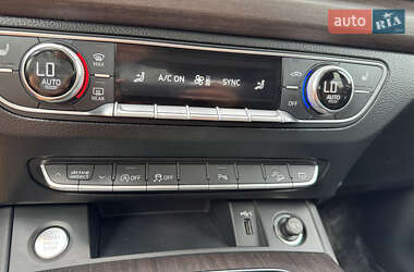 Внедорожник / Кроссовер Audi Q5 2020 в 