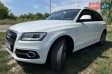 Внедорожник / Кроссовер Audi Q5 2015 в 