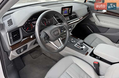 Внедорожник / Кроссовер Audi Q5 2019 в 