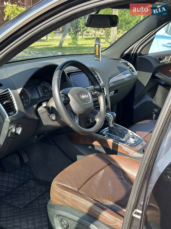 Внедорожник / Кроссовер Audi Q5 2016 в Львове