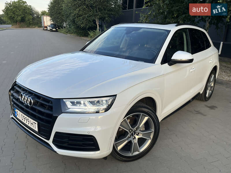 Внедорожник / Кроссовер Audi Q5 2019 в 