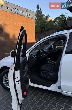 Позашляховик / Кросовер Audi Q5 2015 в Болграді