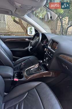 Позашляховик / Кросовер Audi Q5 2015 в Болграді