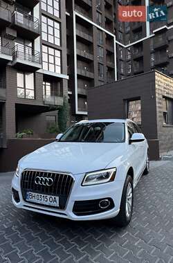 Внедорожник / Кроссовер Audi Q5 2015 в 