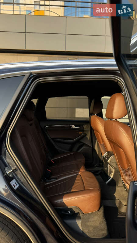 Внедорожник / Кроссовер Audi Q5 2015 в Виннице