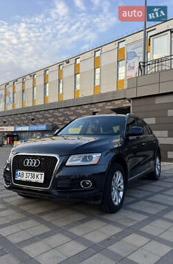 Внедорожник / Кроссовер Audi Q5 2015 в 