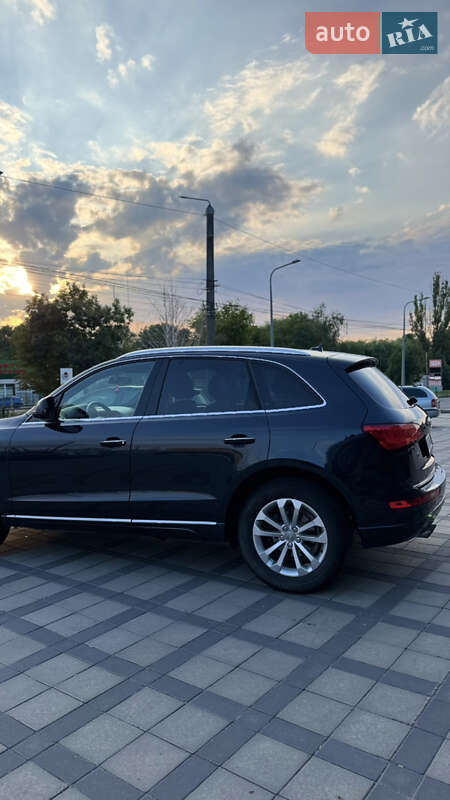 Внедорожник / Кроссовер Audi Q5 2015 в Виннице