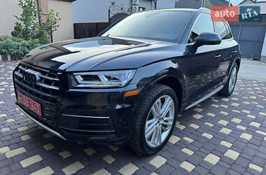 Позашляховик / Кросовер Audi Q5 2019 в 